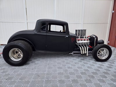 1933 Plymouth Coupe Coupe