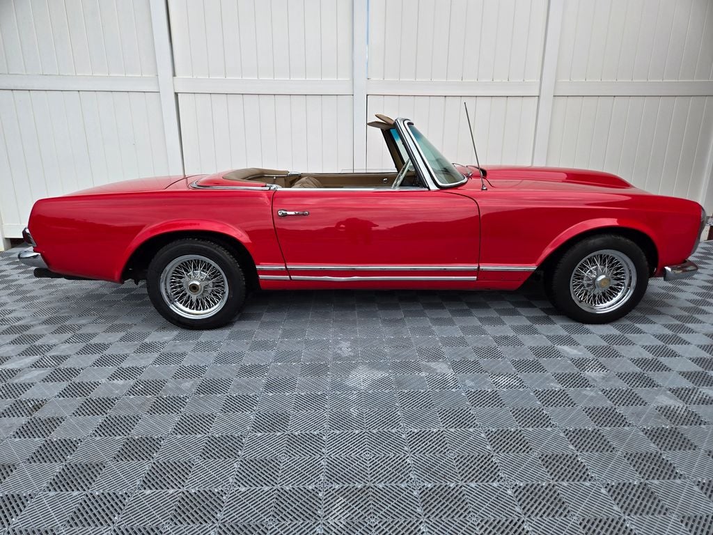 1967 Mercedes-Benz 230SL Base