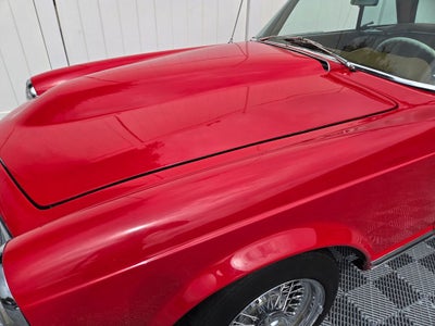 1967 Mercedes-Benz 230SL Base
