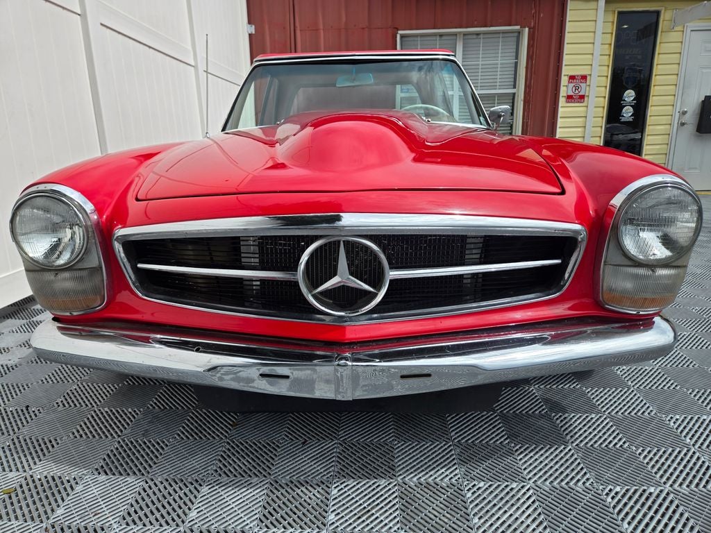 1967 Mercedes-Benz 230SL Base