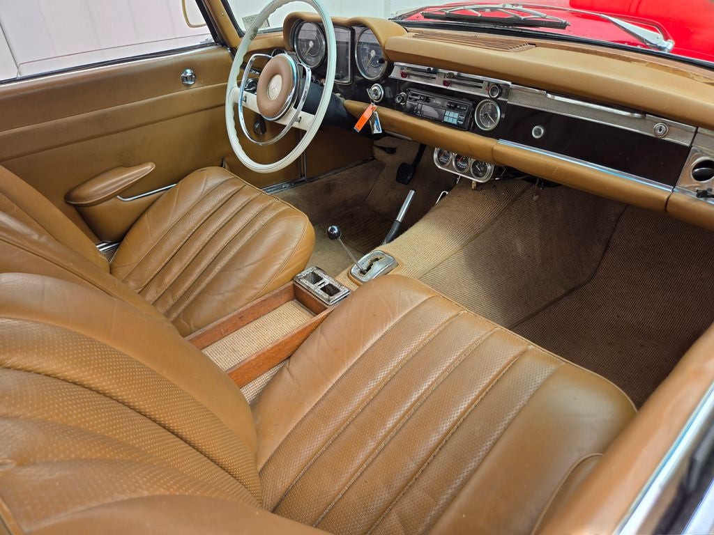 1967 Mercedes-Benz 230SL Base