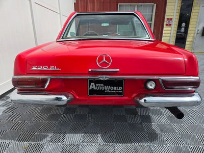 1967 Mercedes-Benz 230SL Base