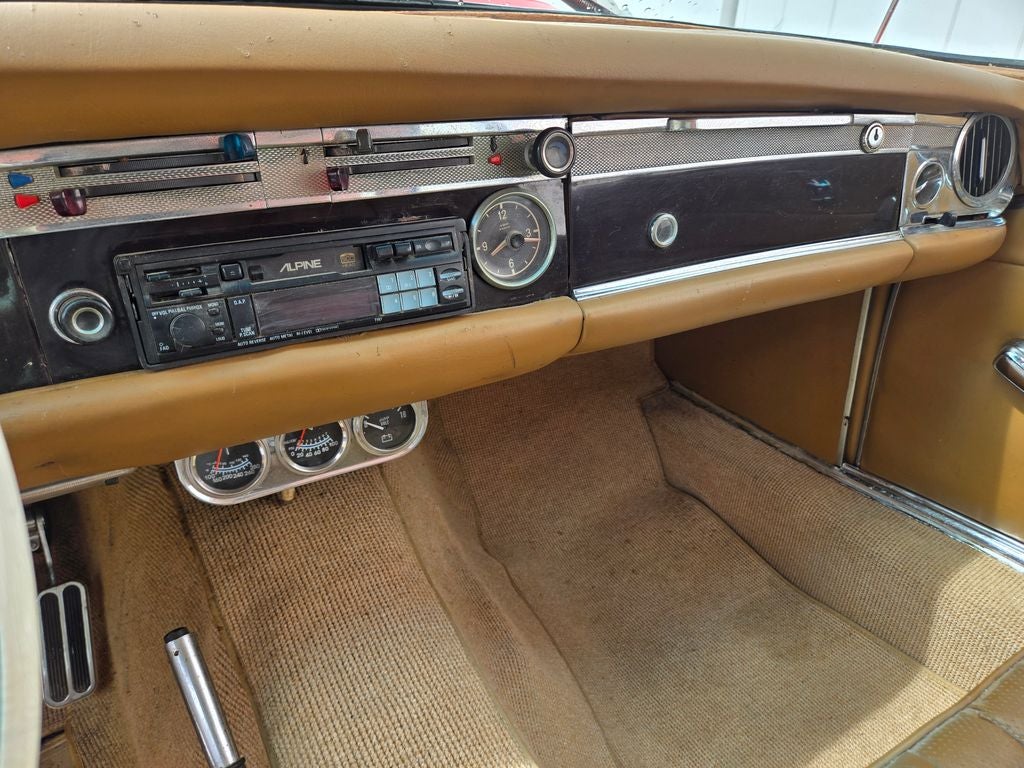 1967 Mercedes-Benz 230SL Base
