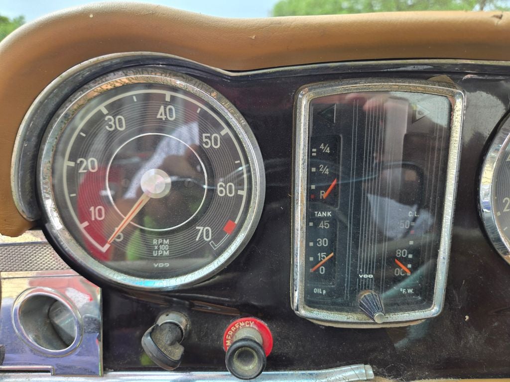 1967 Mercedes-Benz 230SL Base
