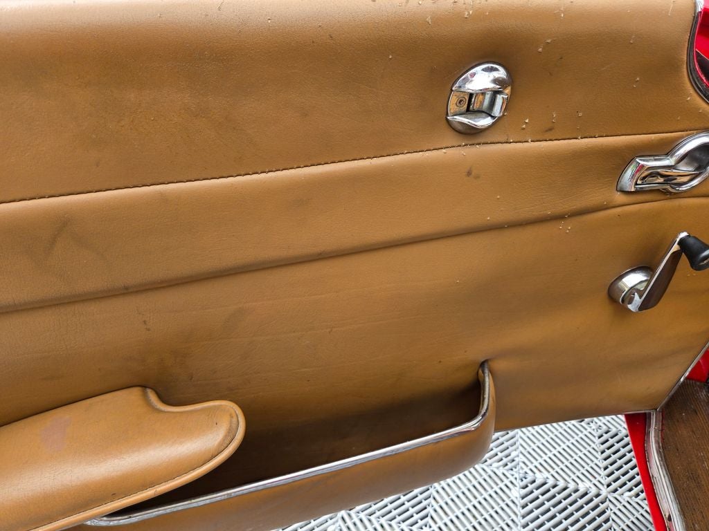 1967 Mercedes-Benz 230SL Base