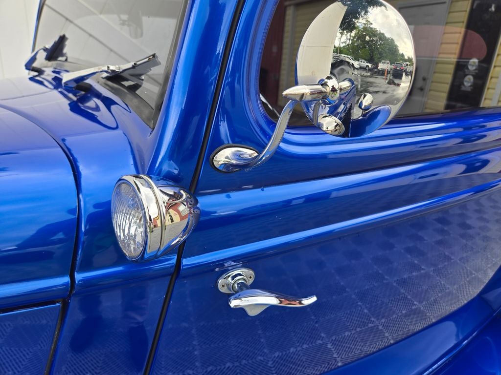 1933 Ford Coupe Base