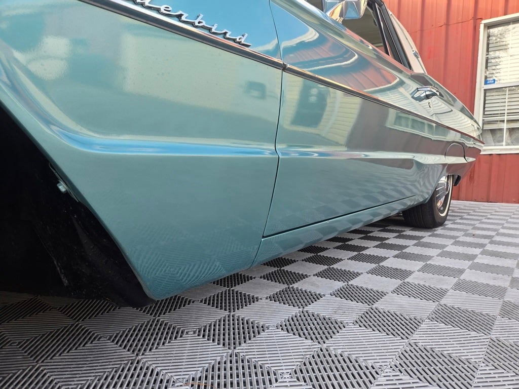 1964 Ford Thunderbird Landau