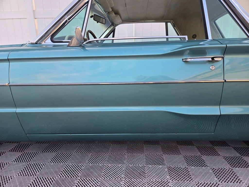 1964 Ford Thunderbird Landau