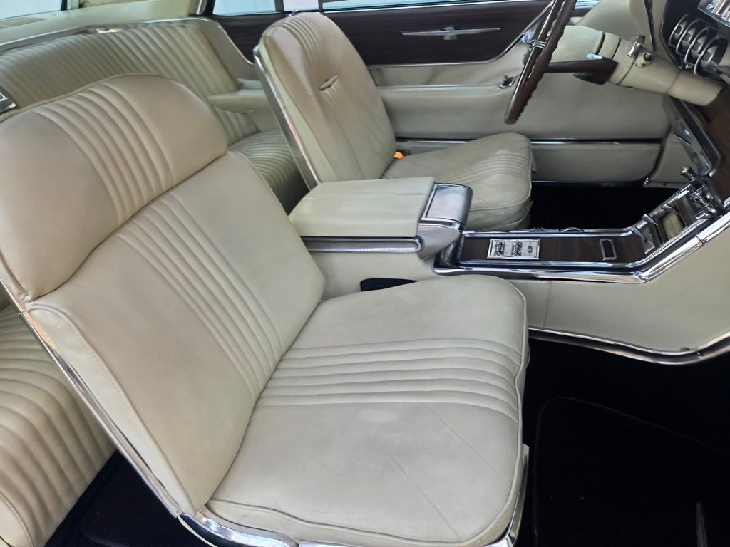 1964 Ford Thunderbird Landau