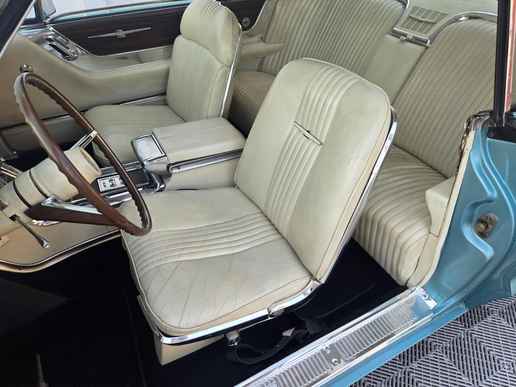 1964 Ford Thunderbird Landau