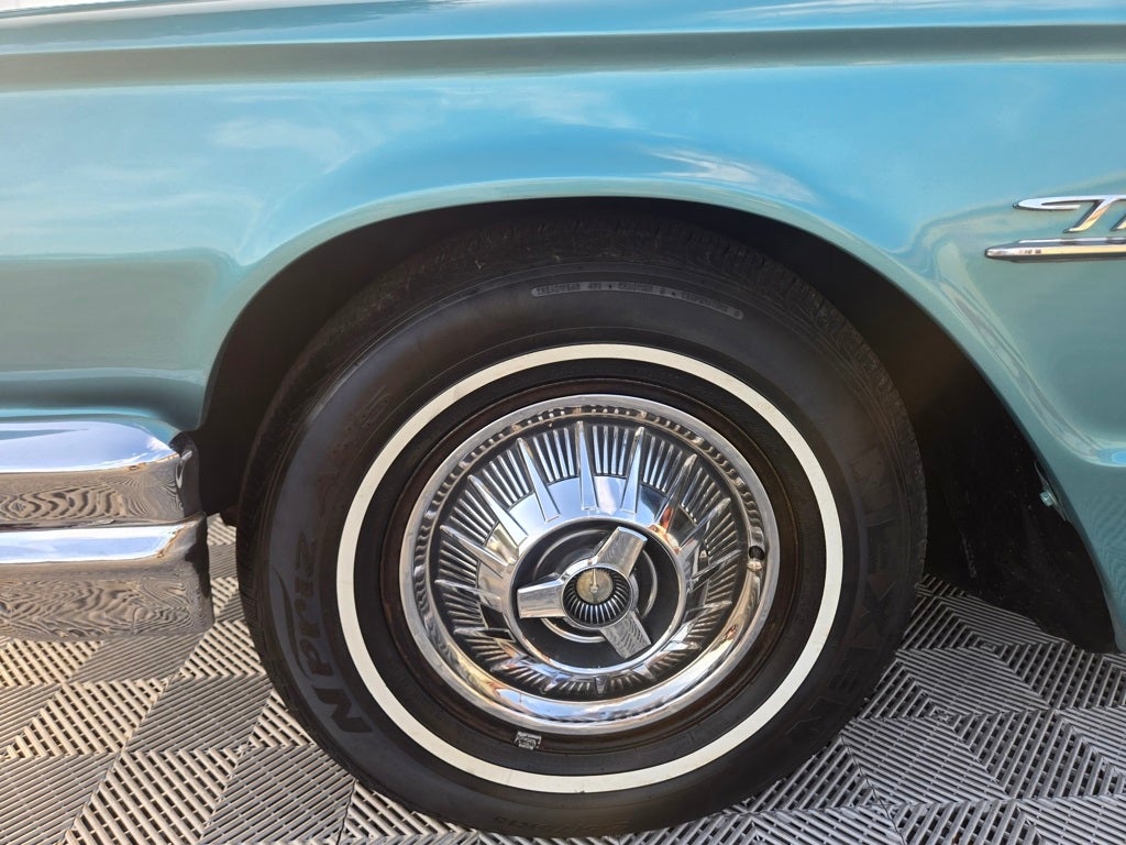 1964 Ford Thunderbird Landau