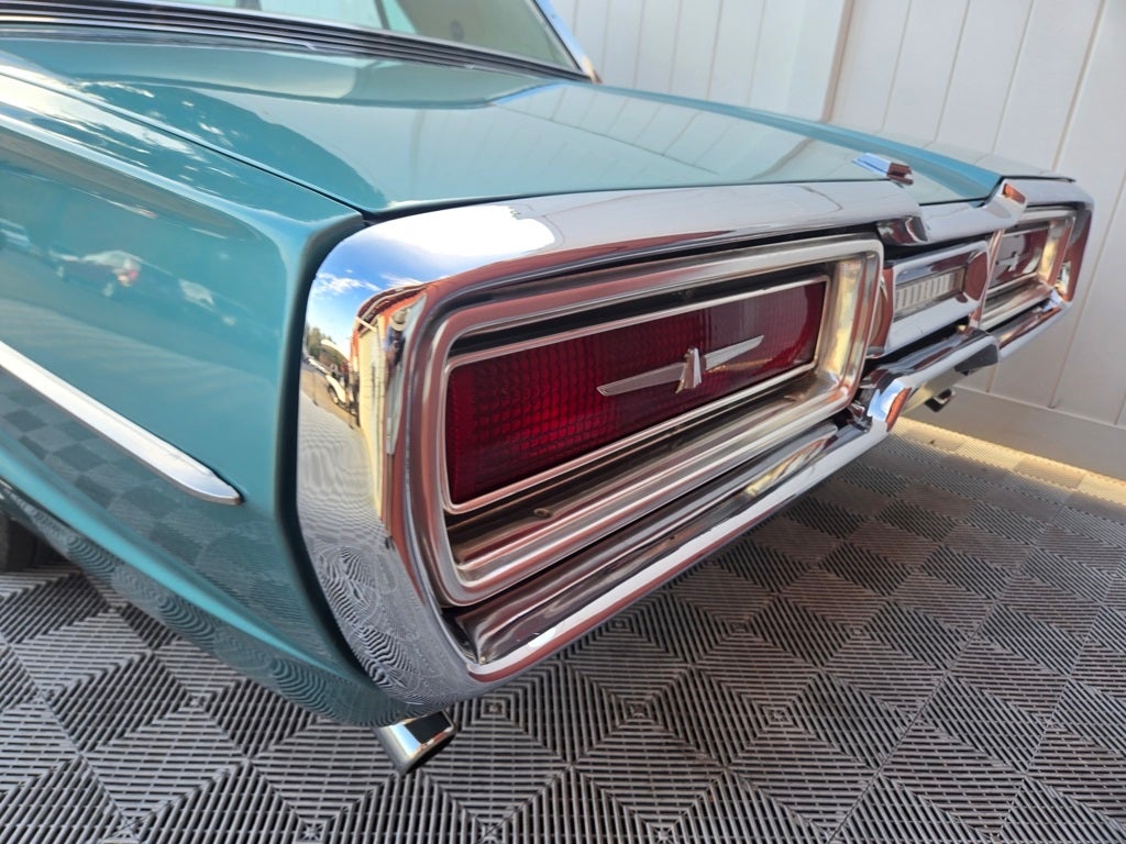 1964 Ford Thunderbird Landau