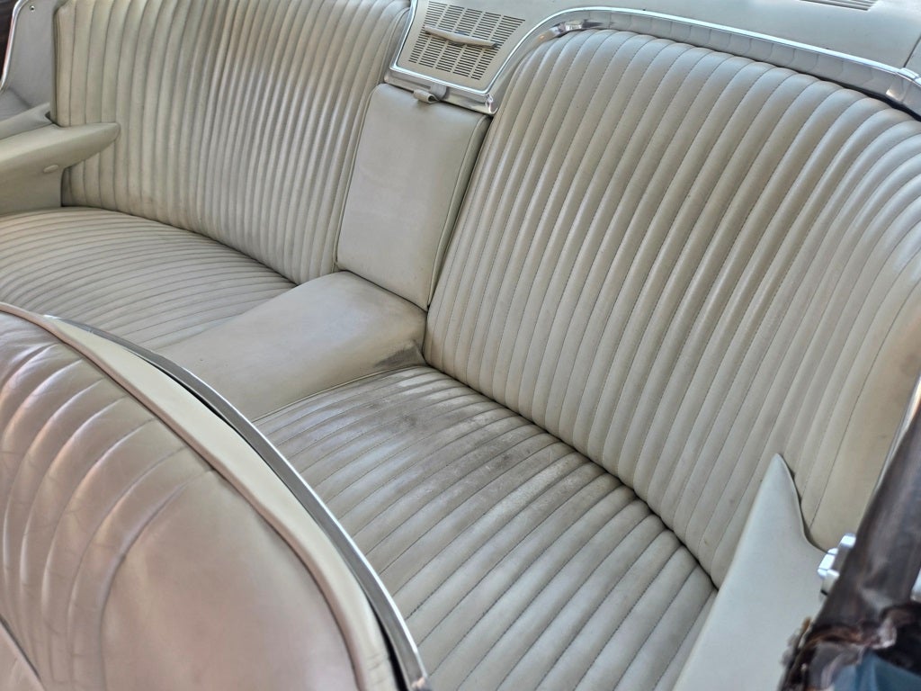 1964 Ford Thunderbird Landau