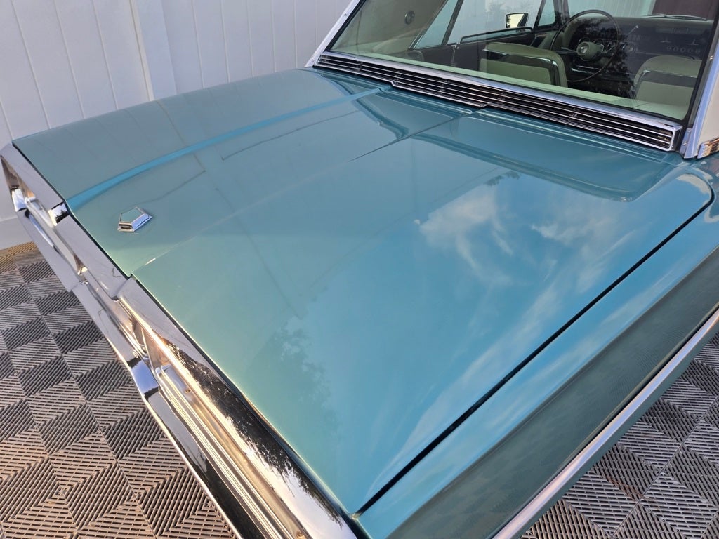 1964 Ford Thunderbird Landau