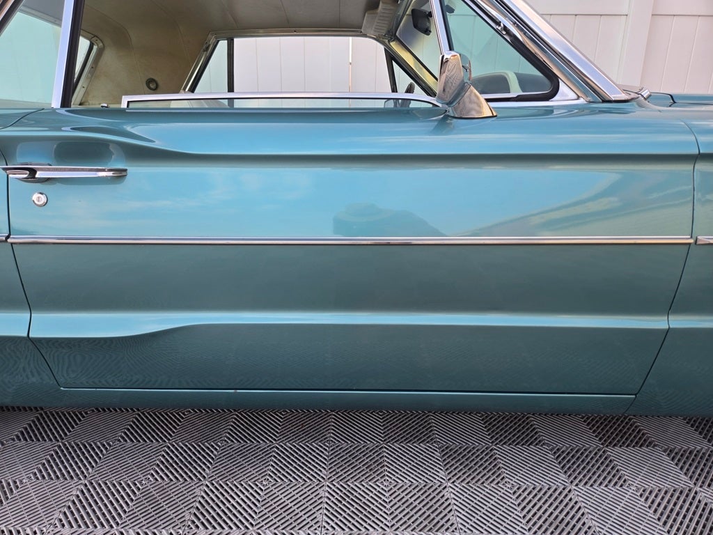 1964 Ford Thunderbird Landau