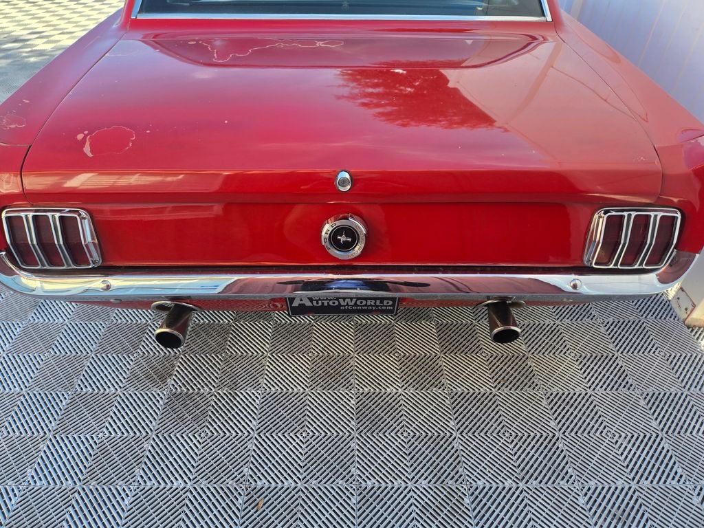 1965 Ford Mustang Base