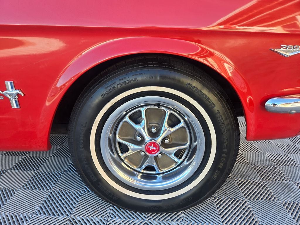 1965 Ford Mustang Base