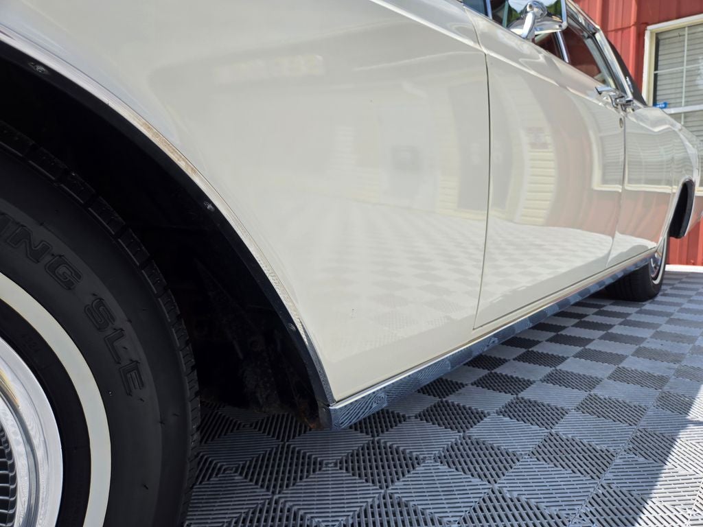 1967 Lincoln Continental Base