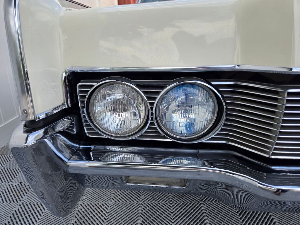 1967 Lincoln Continental Base