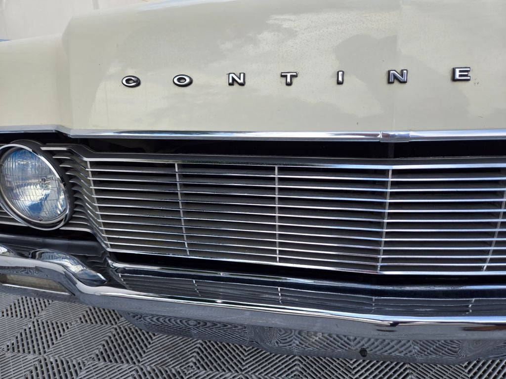 1967 Lincoln Continental Base