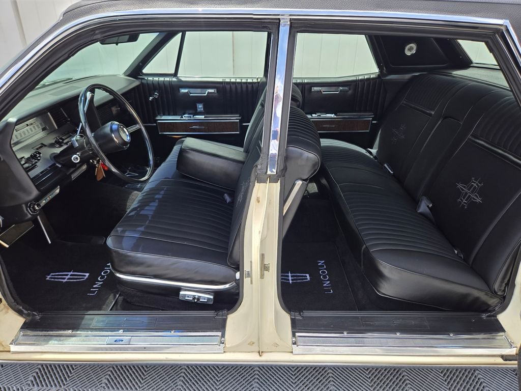 1967 Lincoln Continental Base