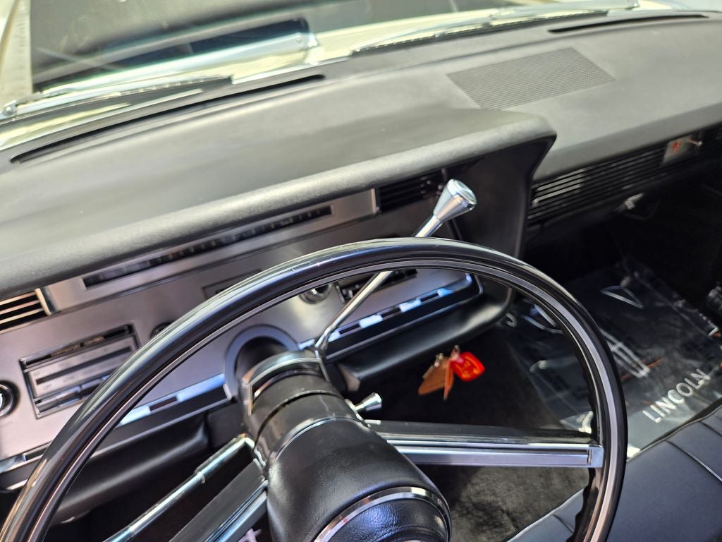 1967 Lincoln Continental Base