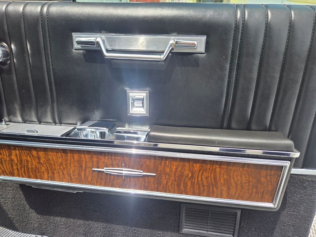 1967 Lincoln Continental Base