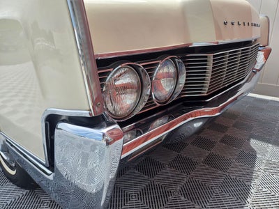 1967 Lincoln Continental Base