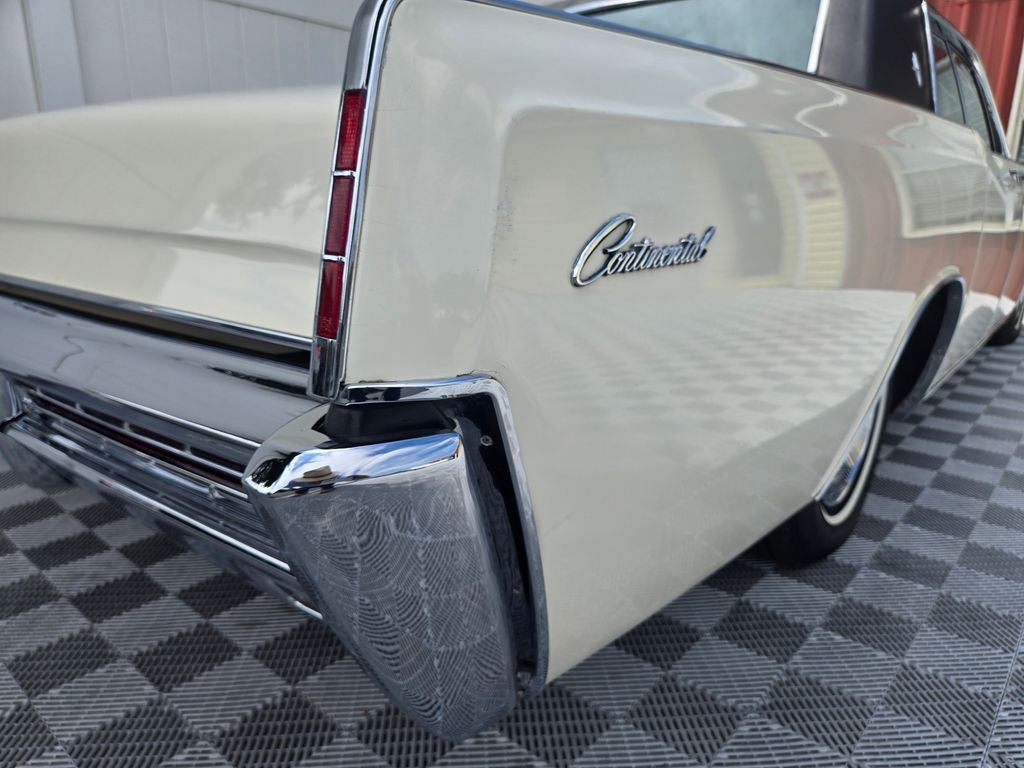 1967 Lincoln Continental Base