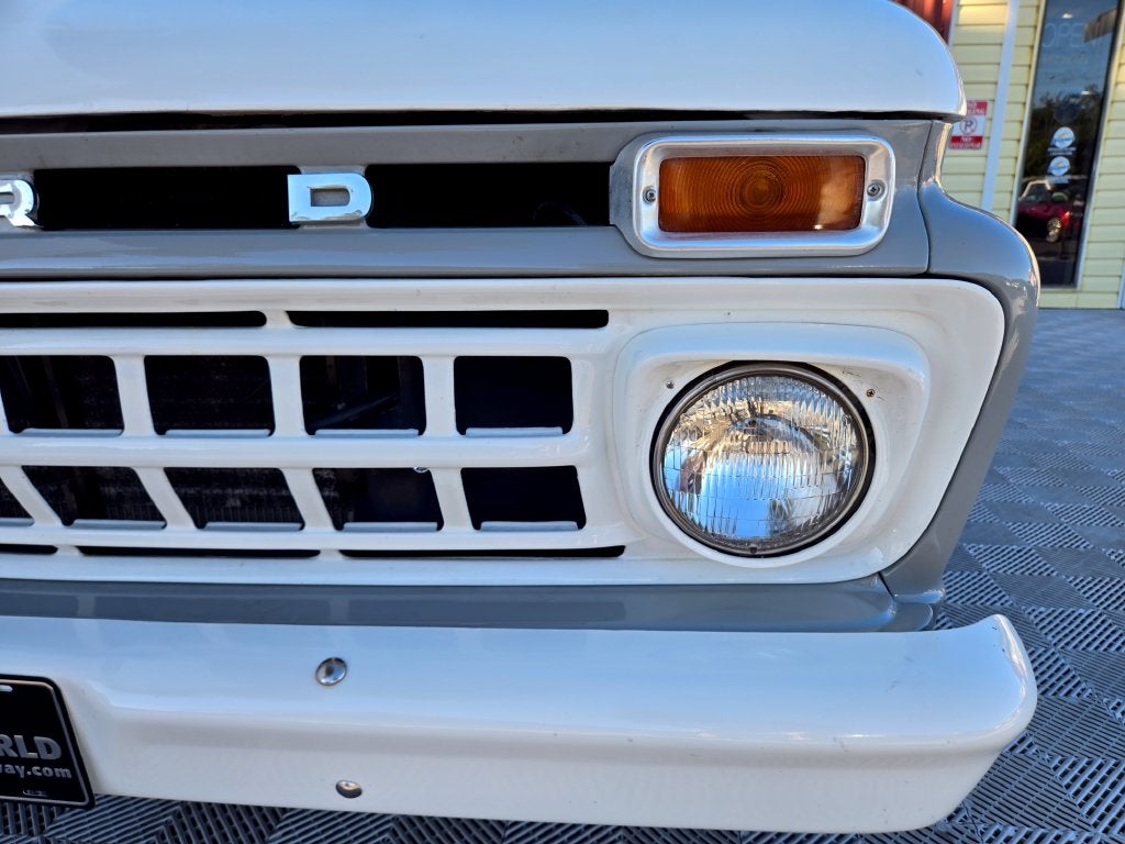 1965 Ford F-100 Base