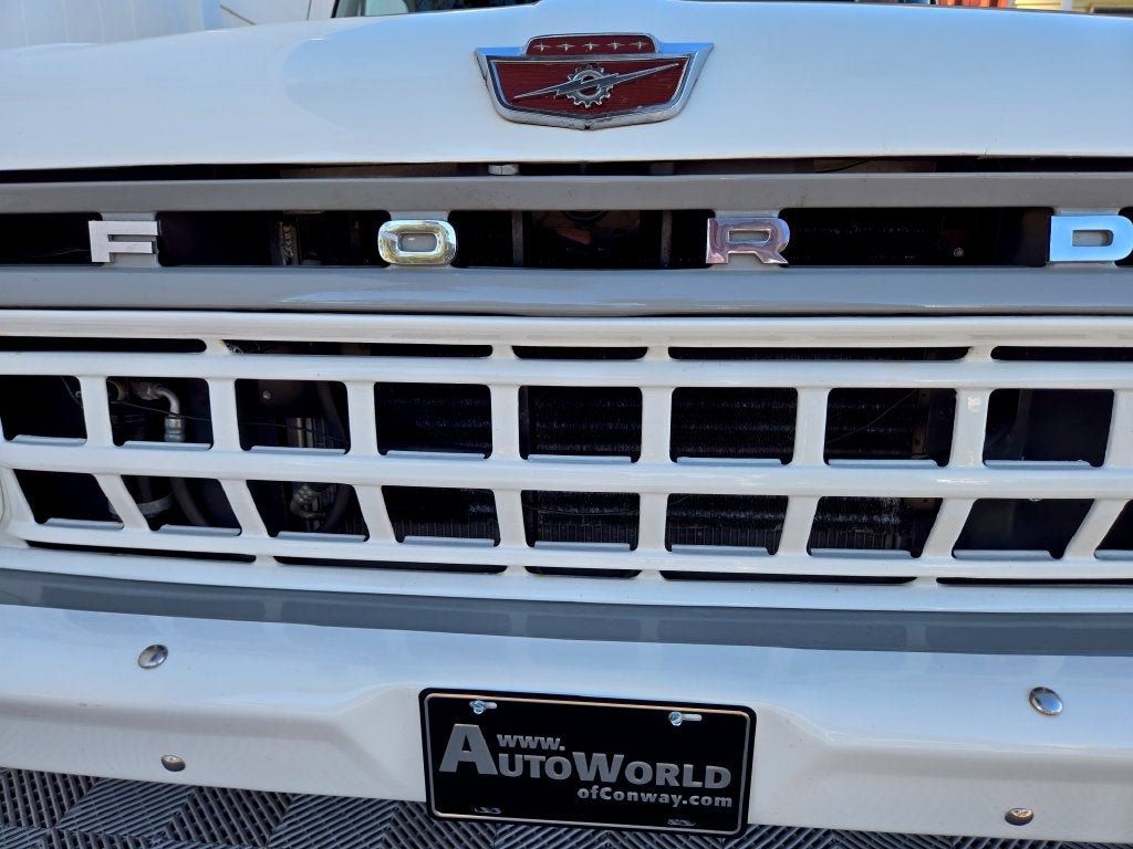 1965 Ford F-100 Base
