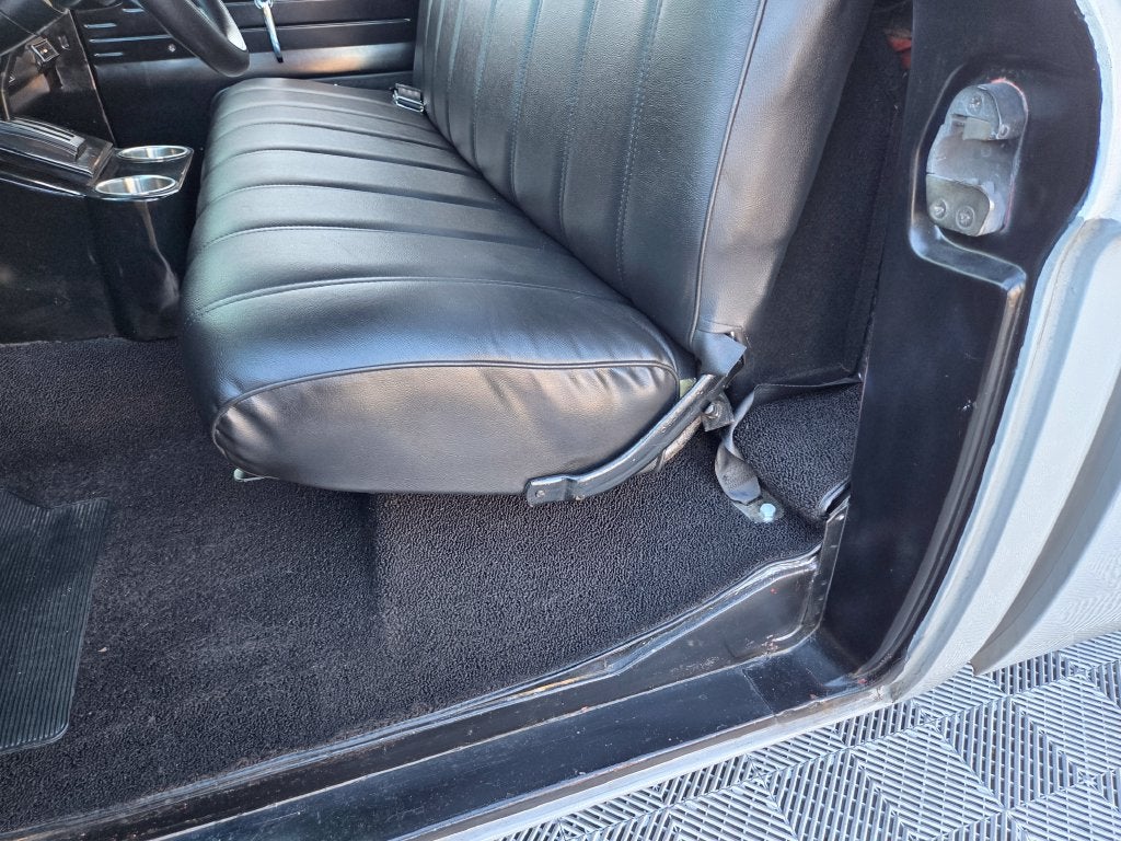 1965 Ford F-100 Base