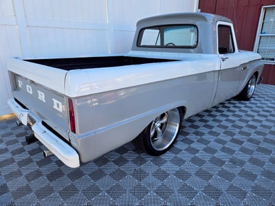 1965 Ford F-100 Base