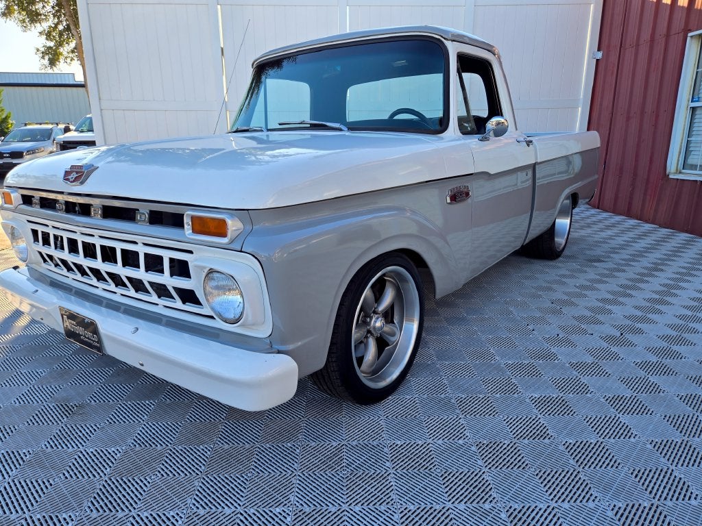 1965 Ford F-100 Base