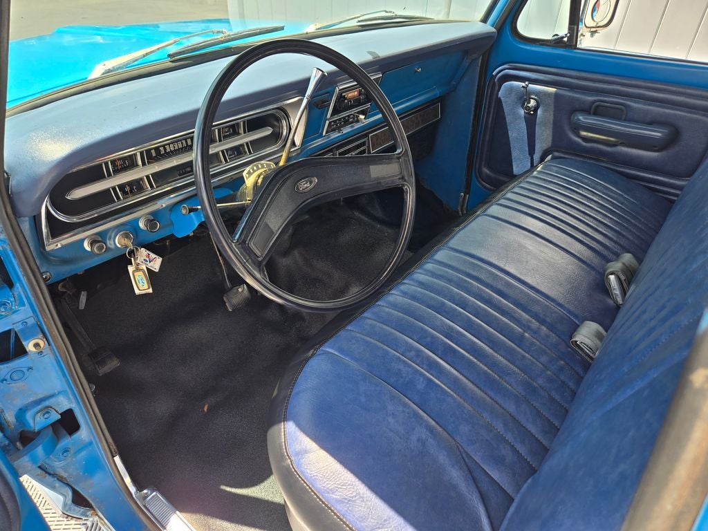 1972 Ford F-100 Base