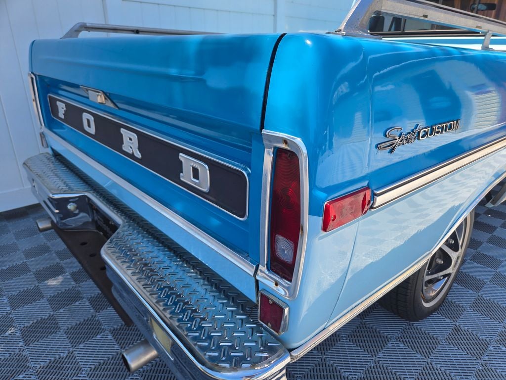 1972 Ford F-100 Base