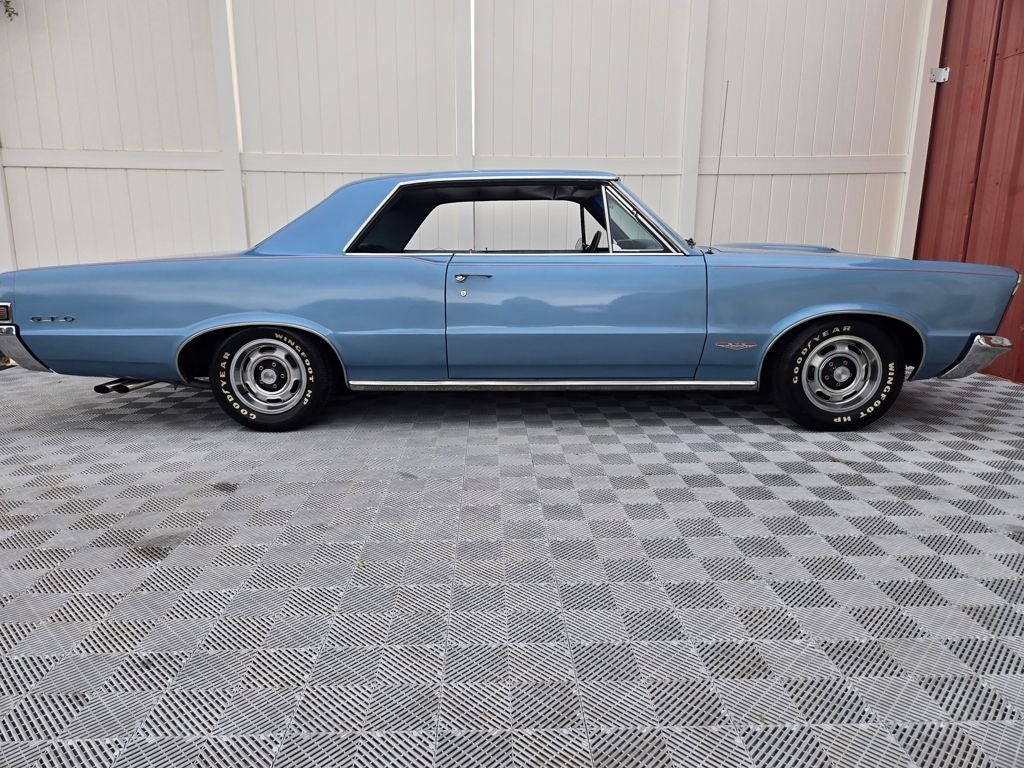 1965 Pontiac GTO Base