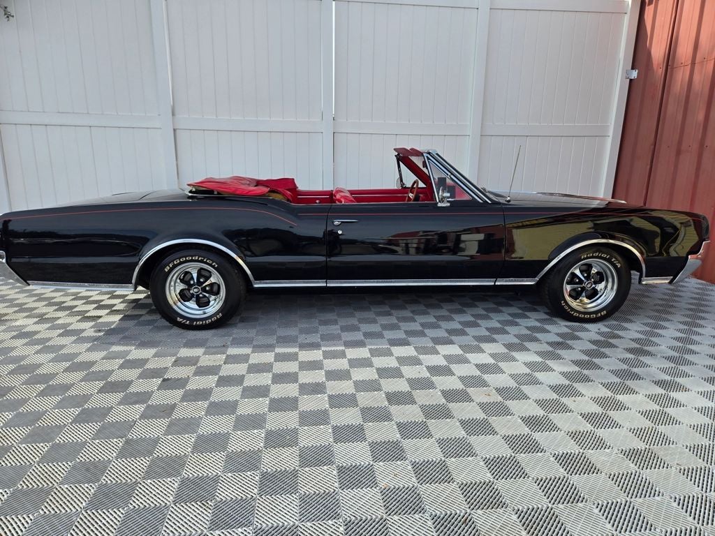 1967 Oldsmobile Cutlass Convertible