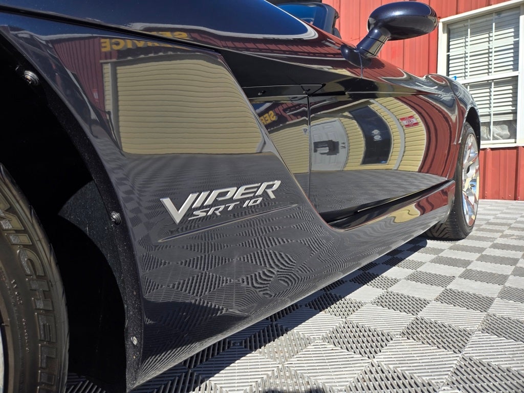 2006 Dodge Viper SRT10
