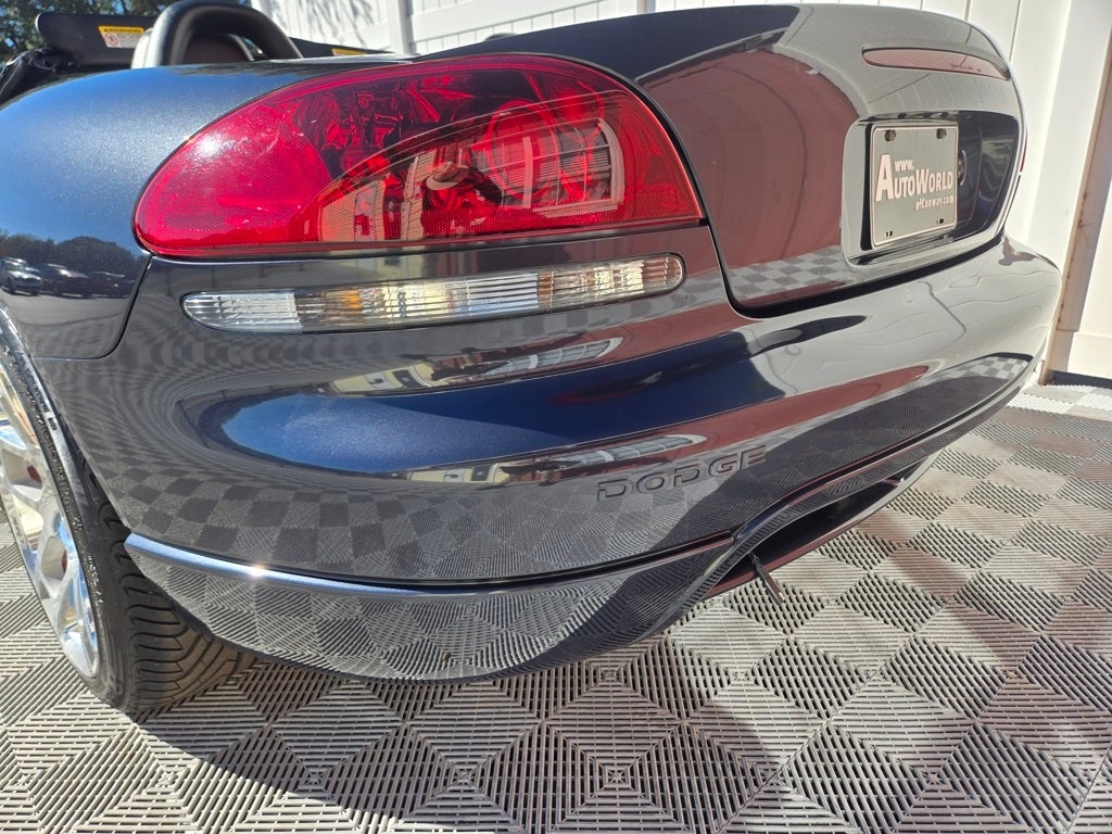 2006 Dodge Viper SRT10