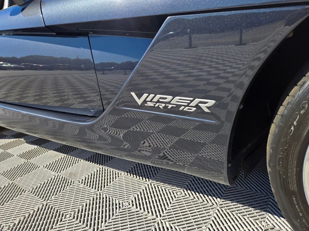 2006 Dodge Viper SRT10