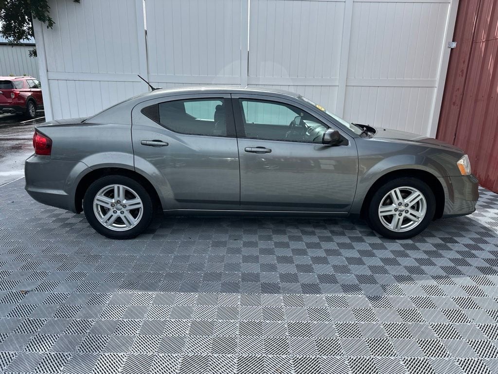 2013 Dodge Avenger SXT