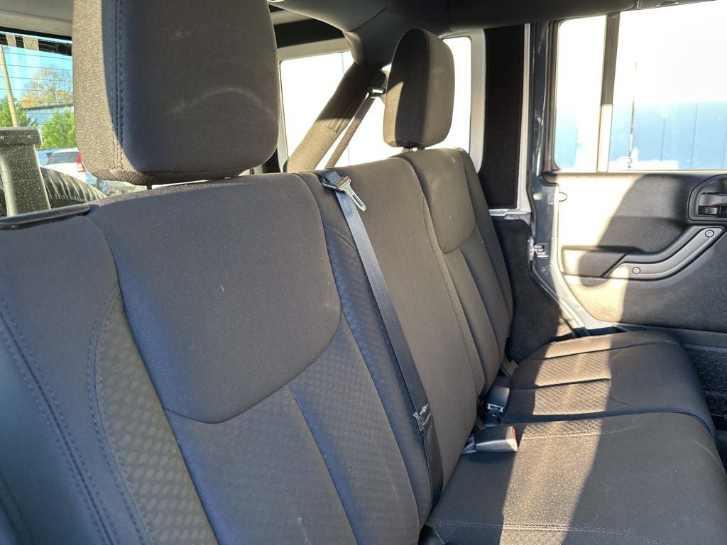 2016 Jeep Wrangler Unlimited Sport