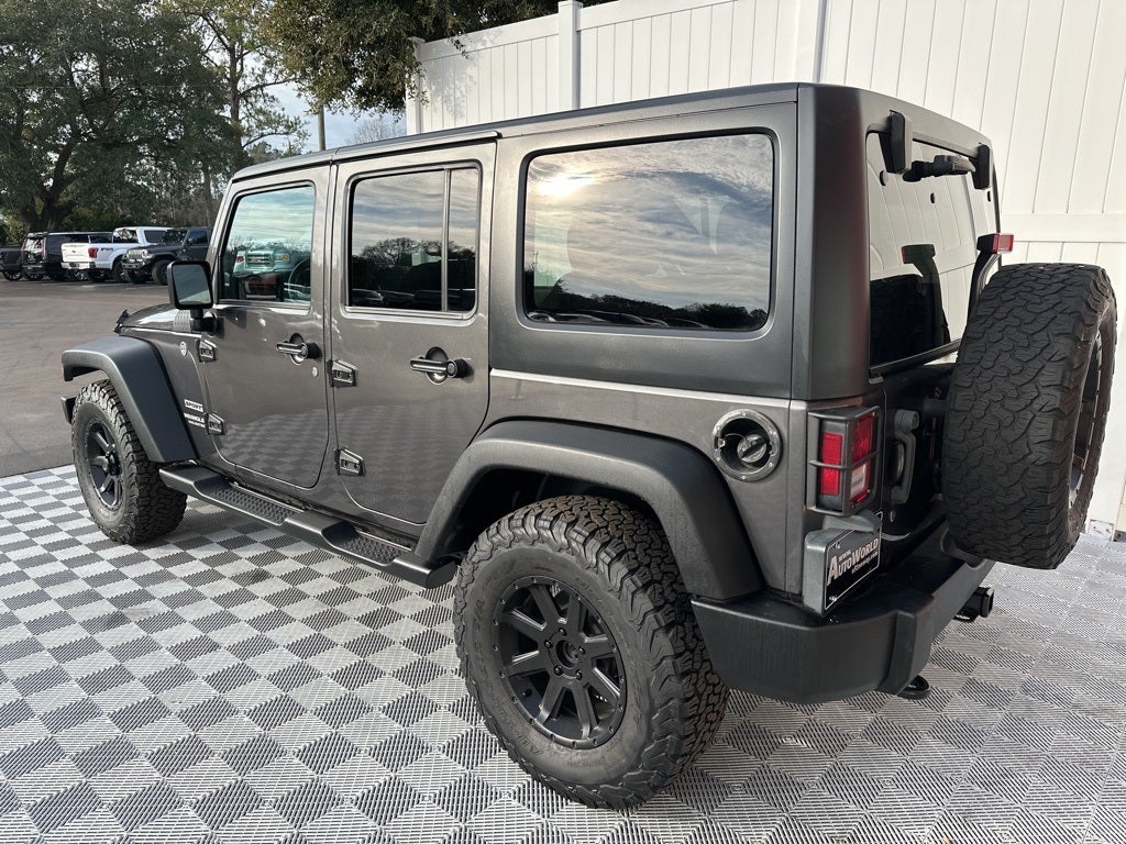2017 Jeep Wrangler Unlimited Sport