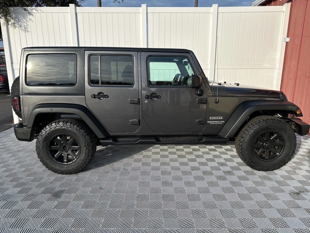 2017 Jeep Wrangler Unlimited Sport