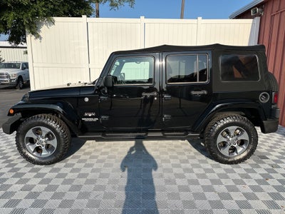 2016 Jeep Wrangler Unlimited Sahara