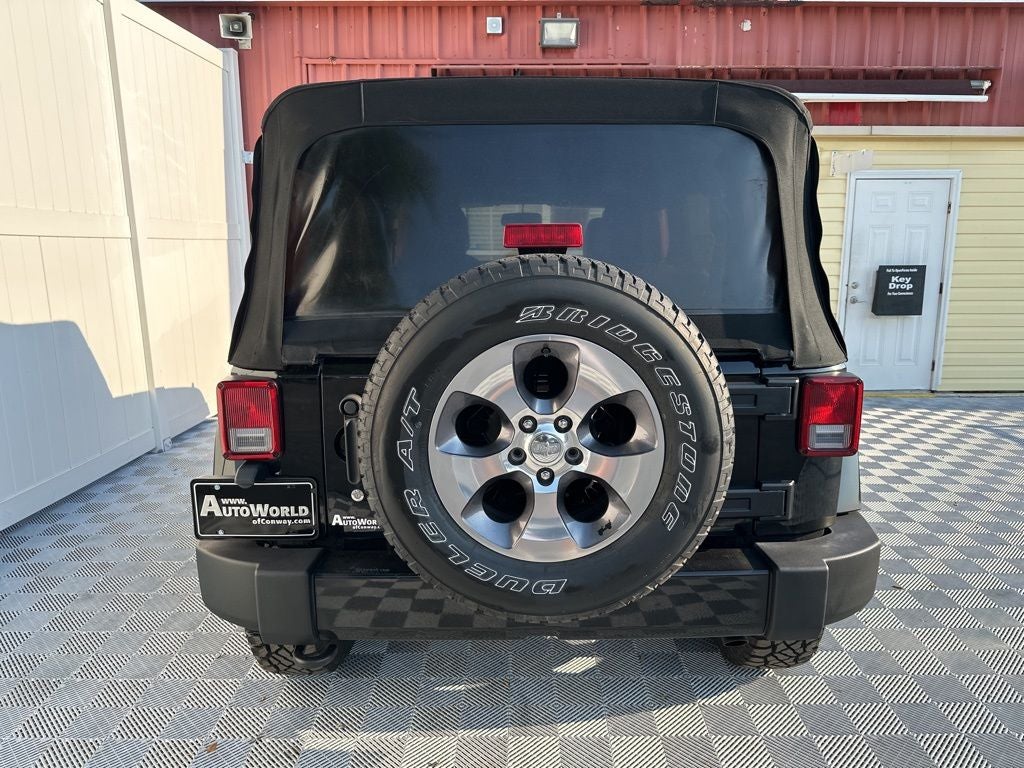 2016 Jeep Wrangler Unlimited Sahara