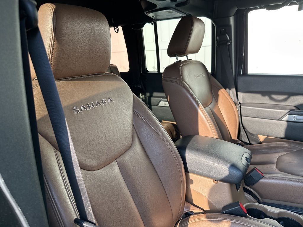 2016 Jeep Wrangler Unlimited Sahara