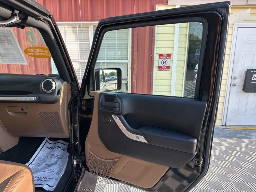2016 Jeep Wrangler Unlimited Sahara