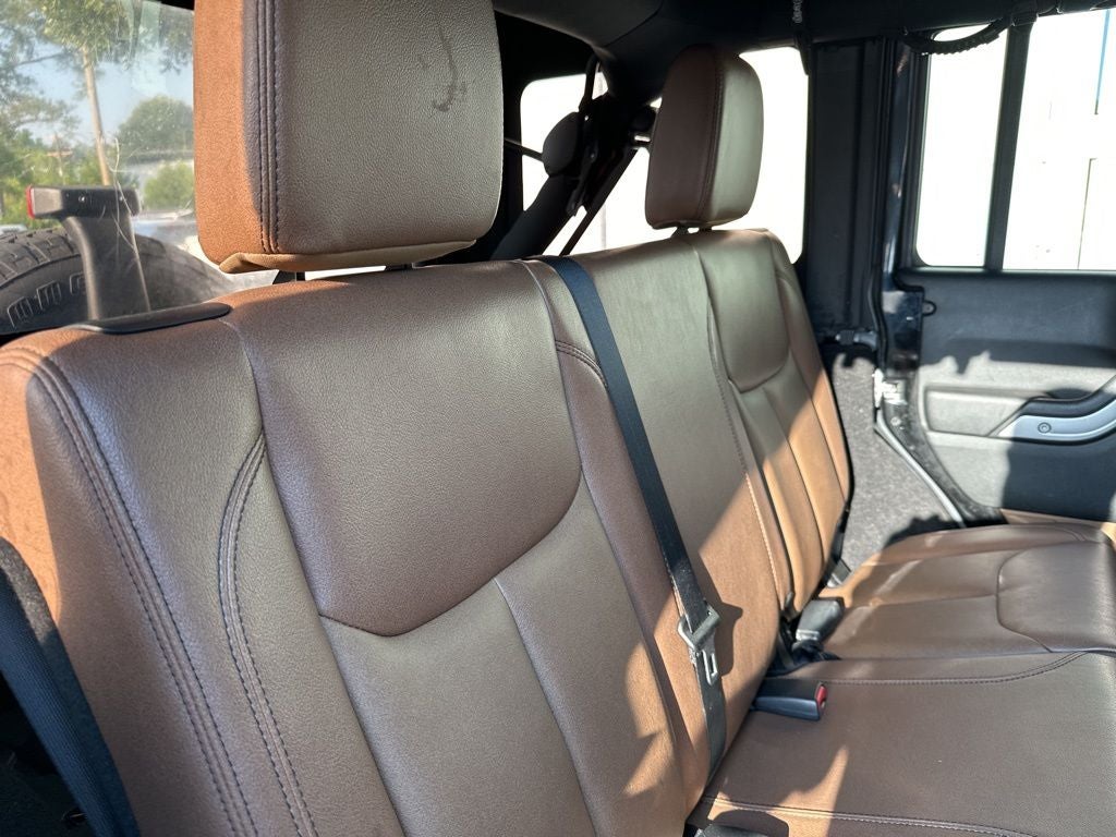 2016 Jeep Wrangler Unlimited Sahara